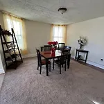 2F4-Chelsea Suites In-Unit Washer Dryer And Tv