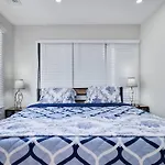 The King -R&J Apartments