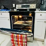 Luxury 2 Bedrooms 1 Bathroom Near Nyc And Ewr