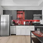 4 Suites Near Downtown Newark