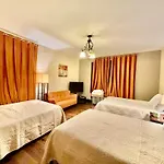 Family Guest House