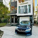 Luxury 2 Bedrooms 1 Bathroom Near Nyc And Ewr