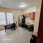 Divine Villa & Resorts Guest House - 283 Lehigh Ave