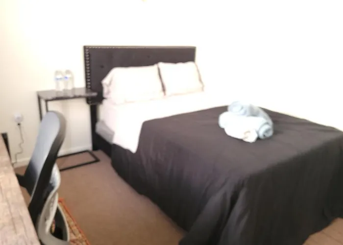 Emerald Guest Room 2C