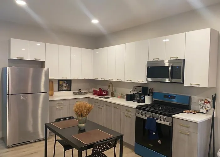Stylish Room 8Mins To Newark Airport