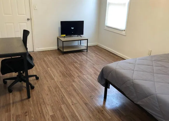 Private Apartment With 3 Bedrooms And 1 Bathroom Near Newark International Airport Ewr And New York City