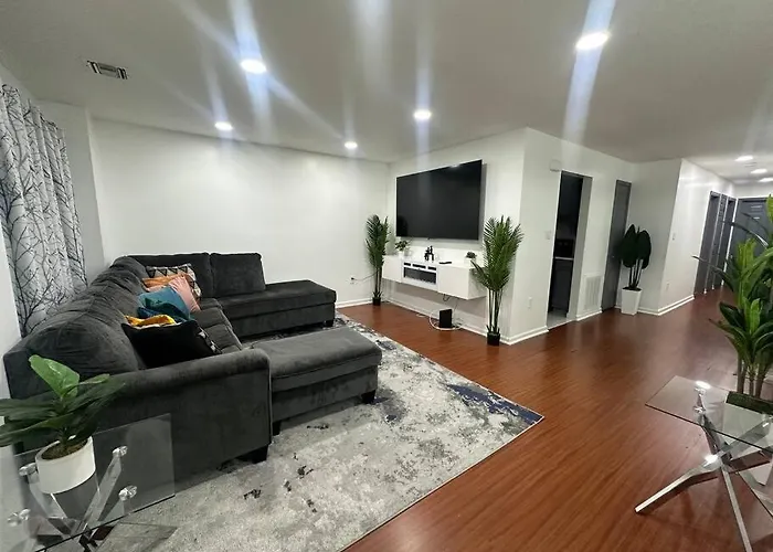 Cozy Modern Apartment Near Nyc & Newark Airport