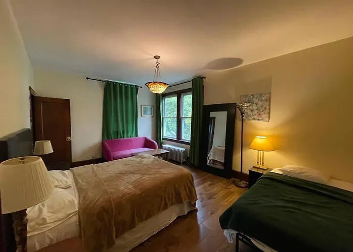 Family Guest House