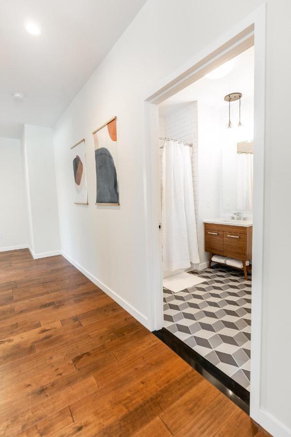 Kislak 403 Luxurious 2br Retreat Above The *