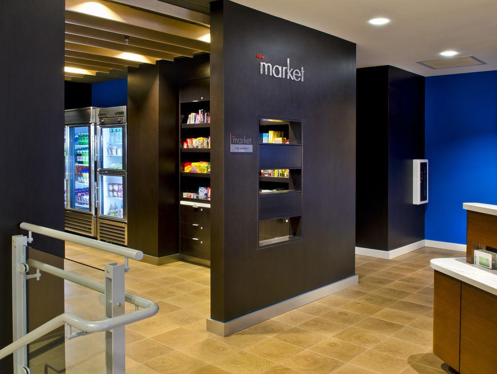 Hotel Courtyard By Marriott Downtown