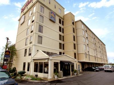 Hotel Western Airport West 3*