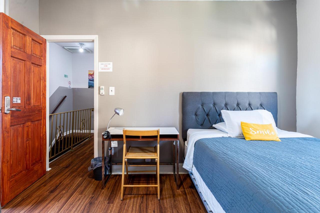 To Visit Nyc-subway Access Guest house Newark