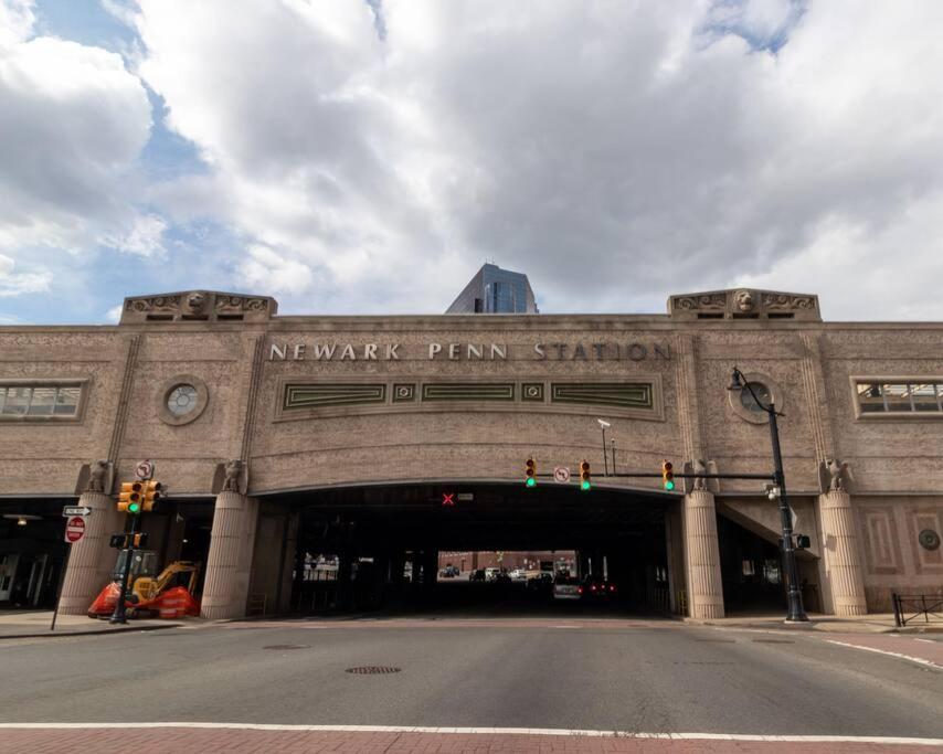 Apartamento Entire Luxury Studio Apartment Downtown Newark Newark