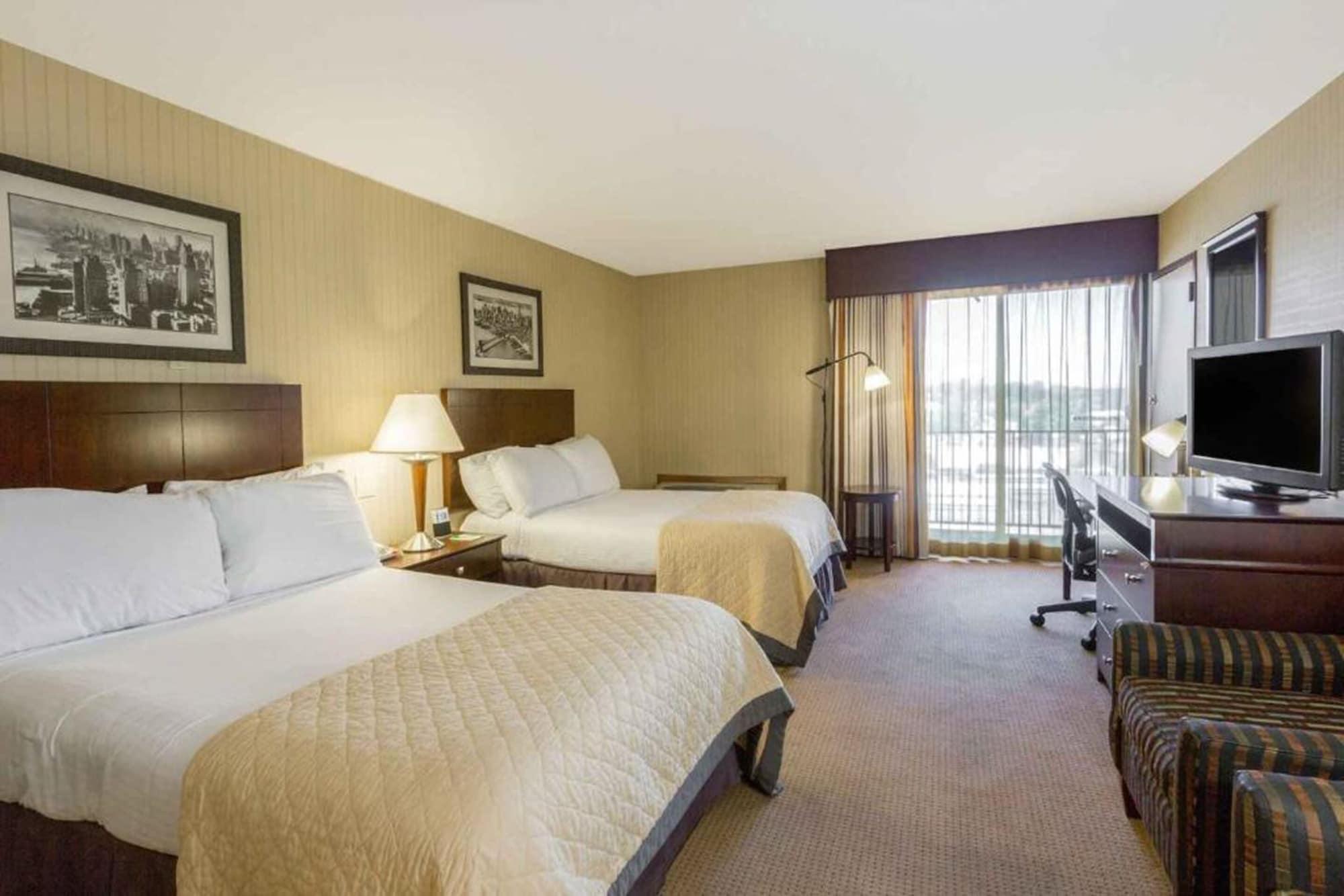 Wyndham Garden Airport Hotel Newark