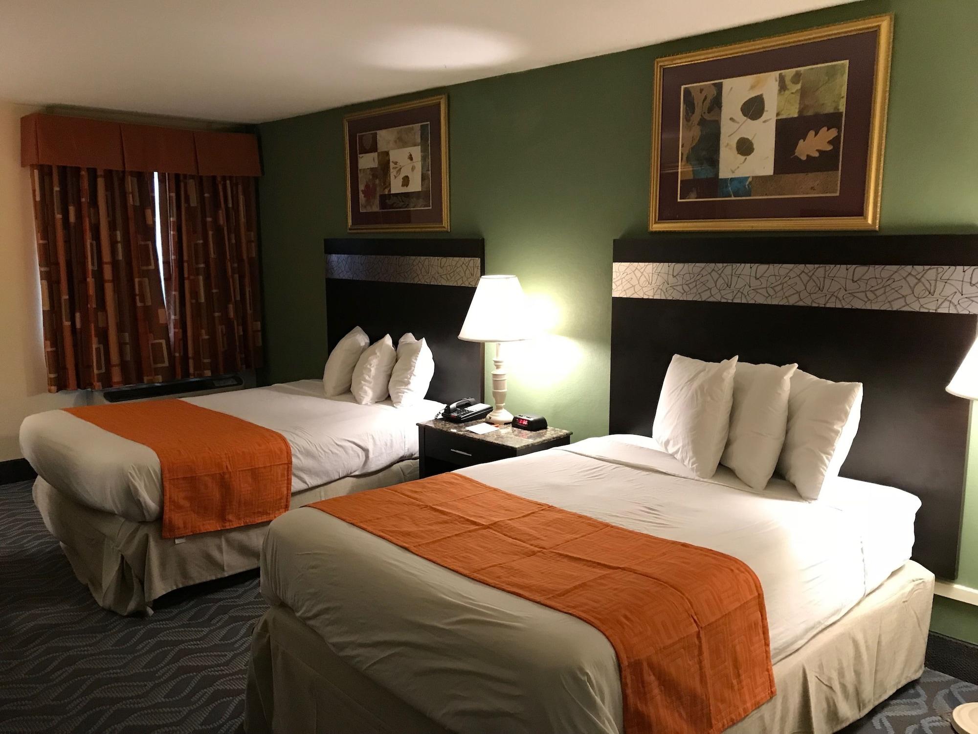 Howard Johnson By Wyndham Airport