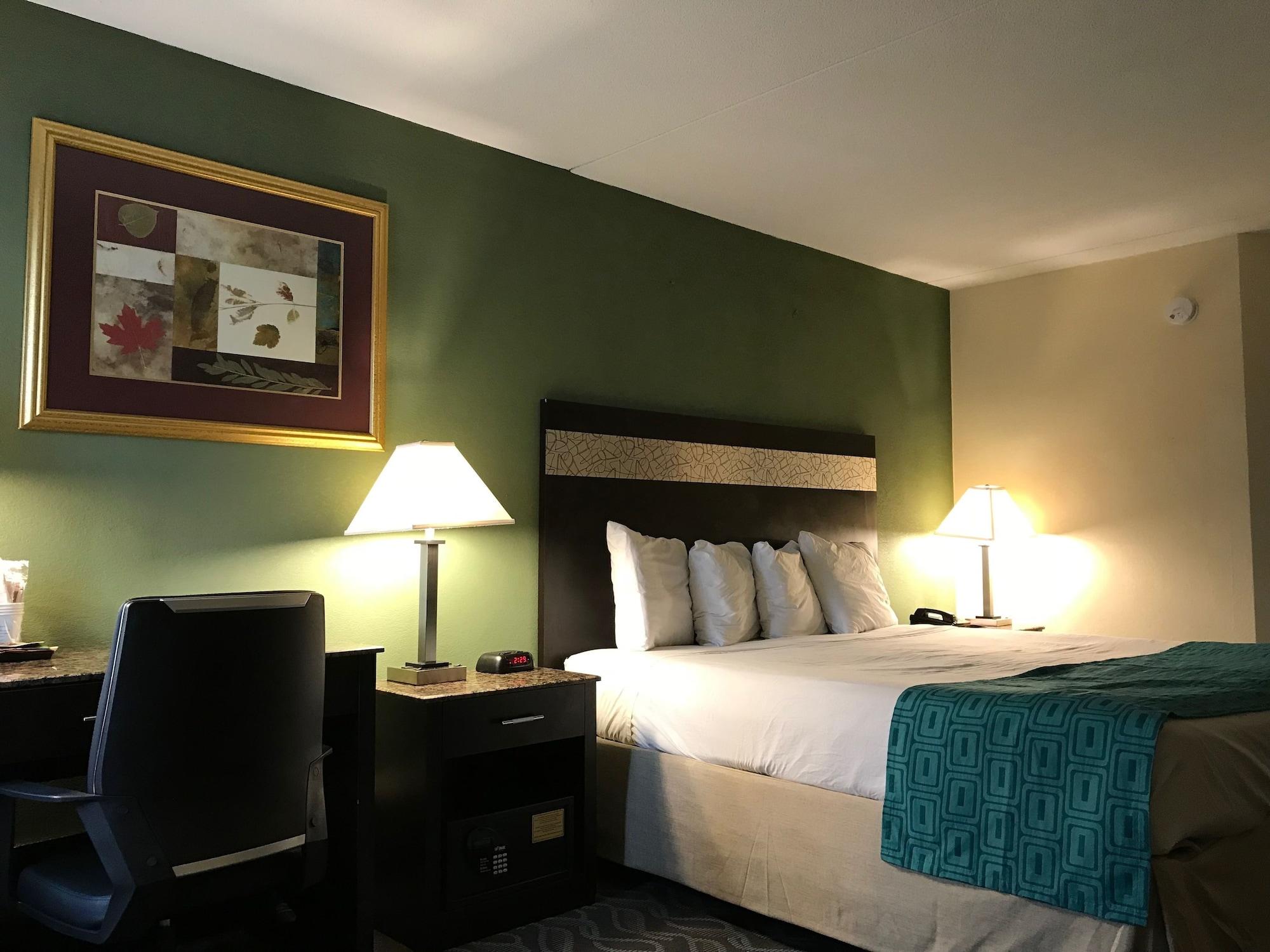 Howard Johnson By Wyndham Airport 2* Newark