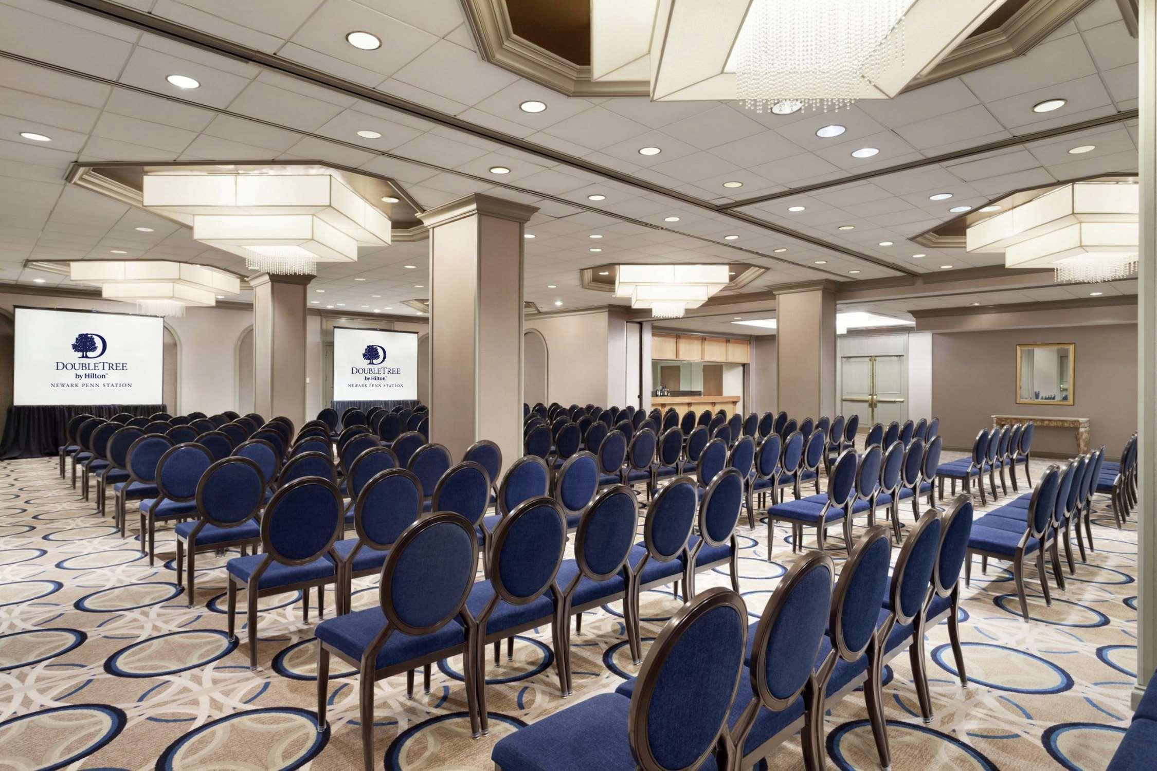 Doubletree By Hilton Penn Station, Nj Hotel