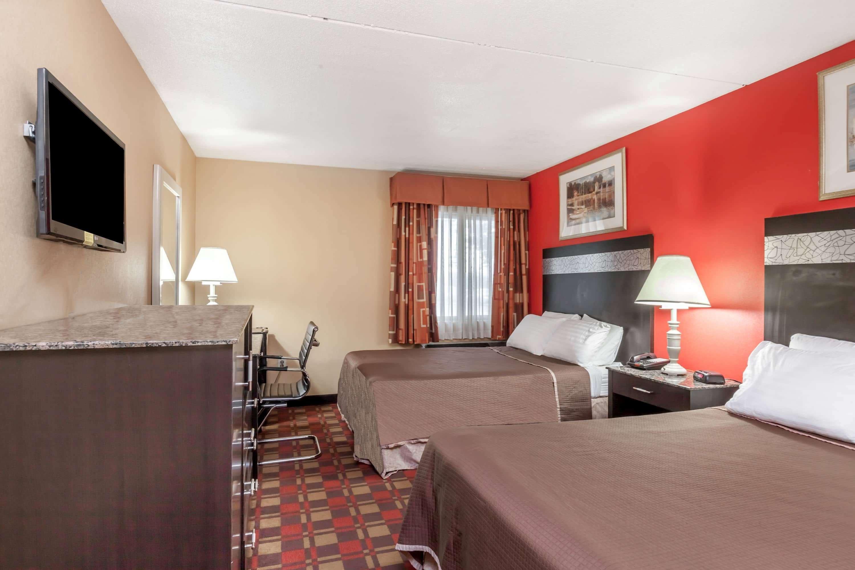 Howard Johnson By Wyndham Airport Hotel Newark