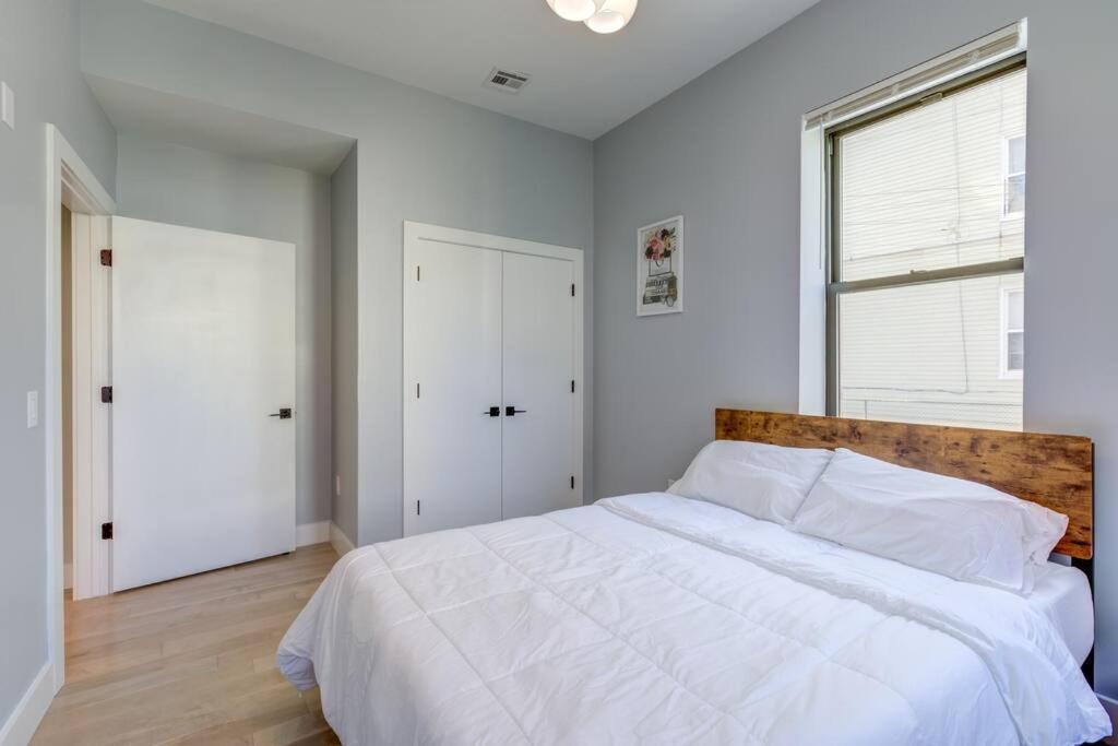 Luxury Designer Theme 2br Apt Near Nyc / Thepath * Newark