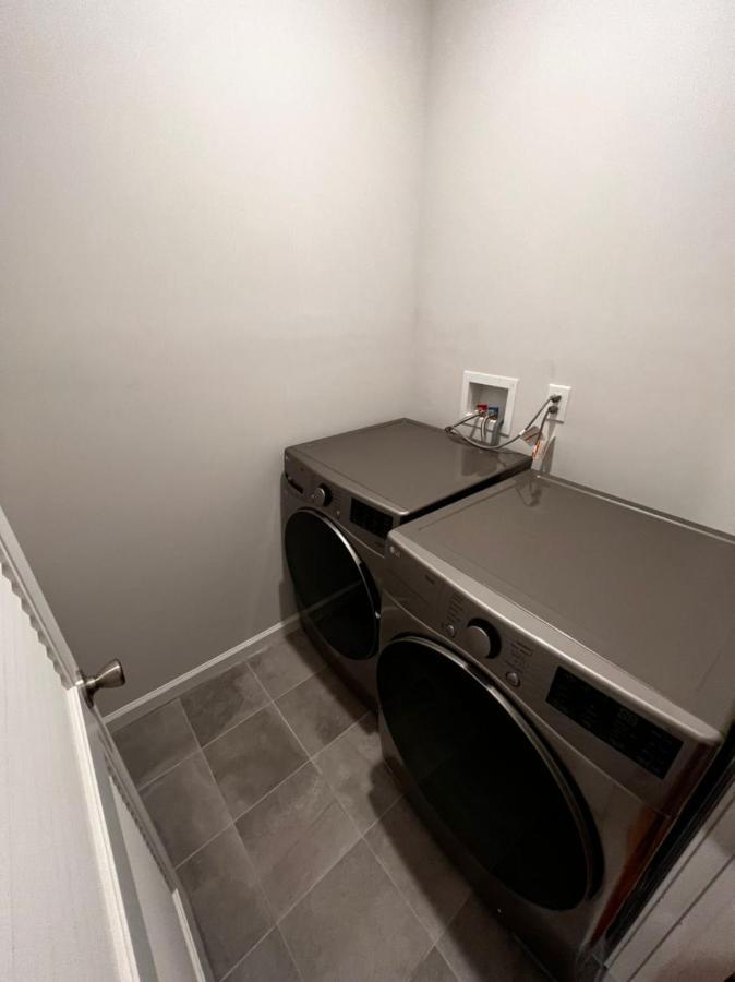 Springview Homes 12mins From Ewr & 3 Mins From Hospital *