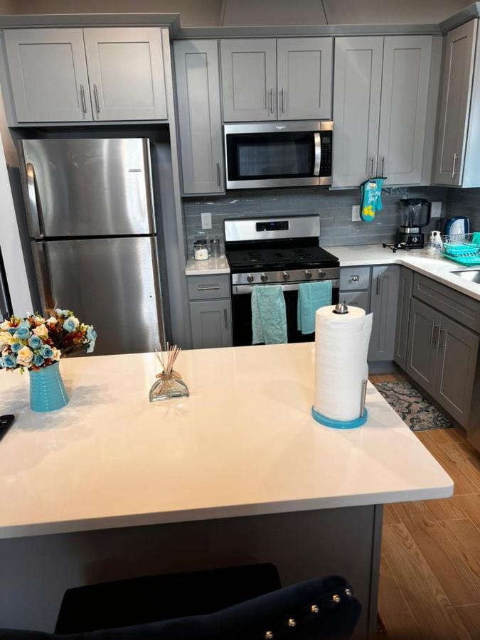 Springview Homes 12mins From Ewr & 3 Mins From Hospital Newark