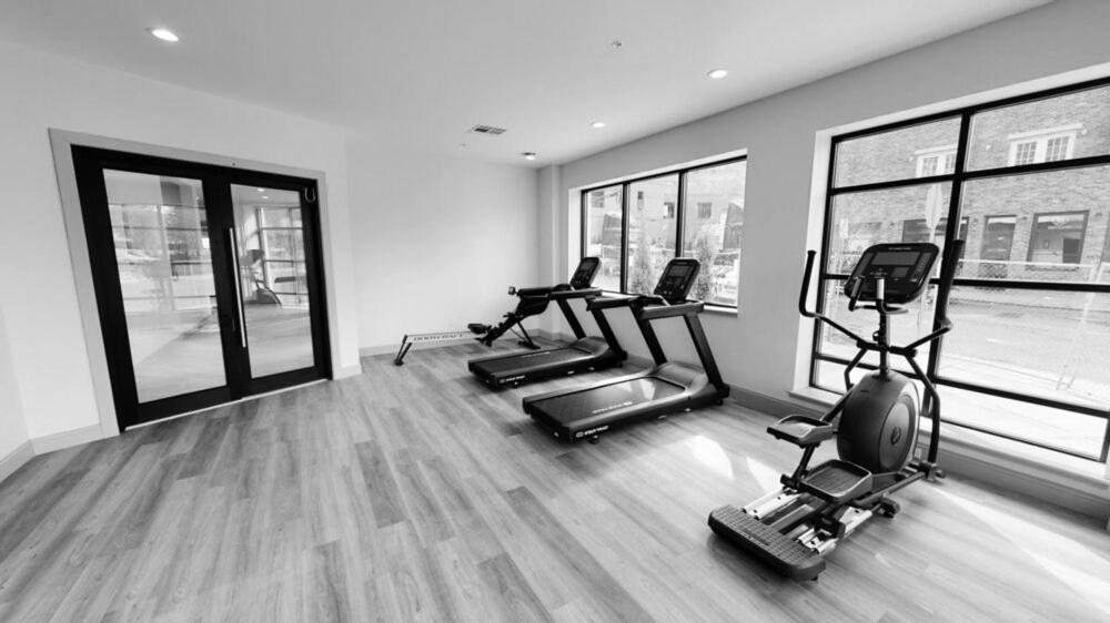 Cozy King Bed-free Parking! Easy Ride To Nyc Apartment *