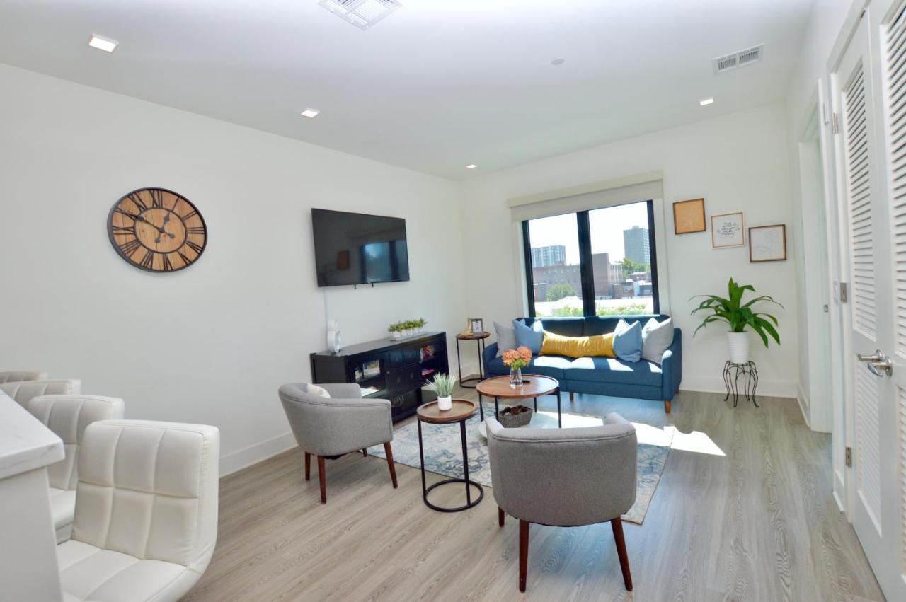 Lux 2br, Free Parking, Walk To Prudential Center Min To Nyc & More *