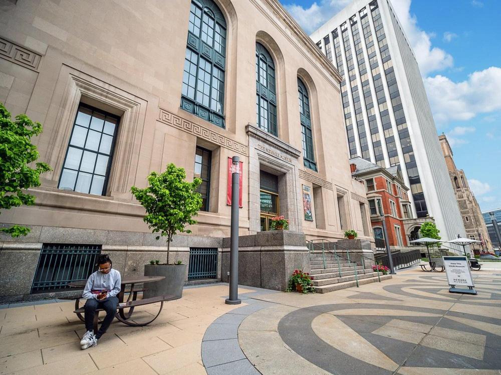 Apartment Lux 2br, Free Parking, Walk To Prudential Center Min To Nyc & More