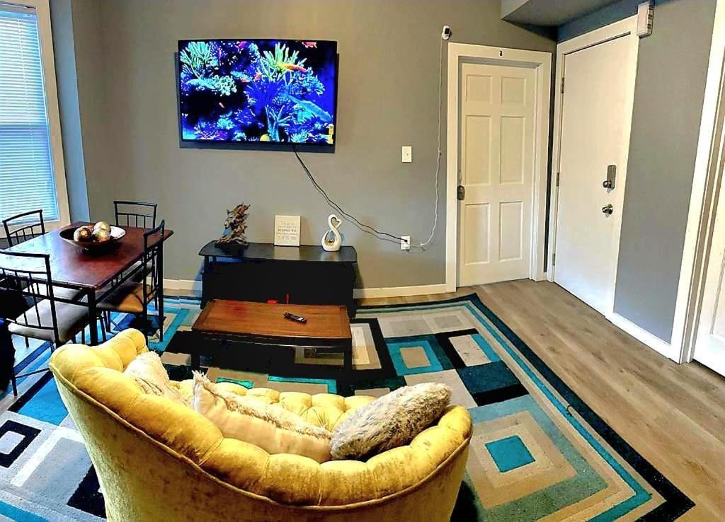 Apartment Wuluphana Llc Entire 4bdrm Free Parking Ewr/ny/travelnurse