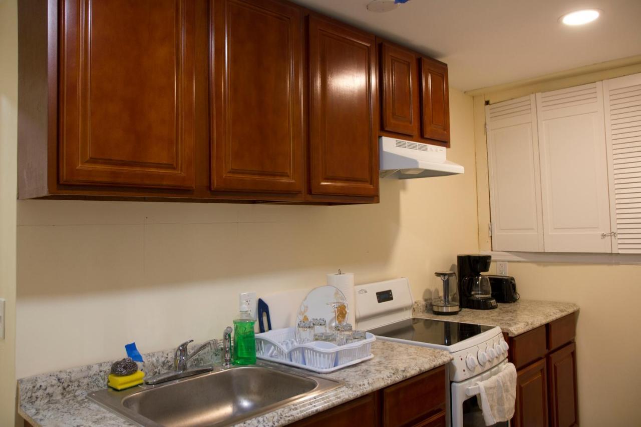 Mamas Apartment Newark