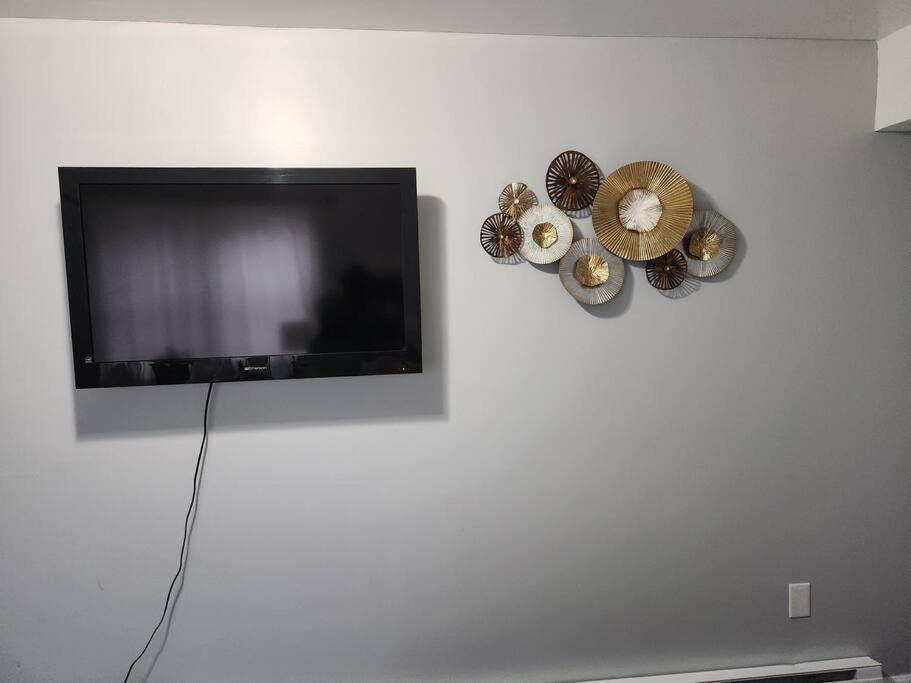 Apartment Spacious Cozy 2 Bedroom - Near Ewr/nyc/outlet Mall Newark