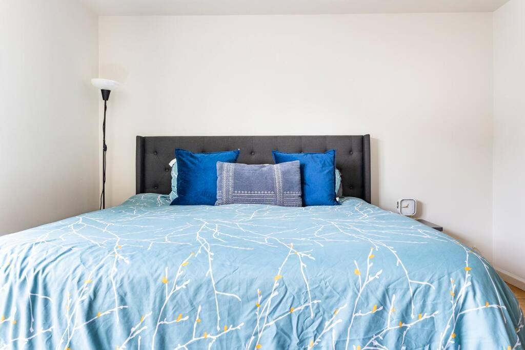 Ruby 2a Bed & Breakfast *
