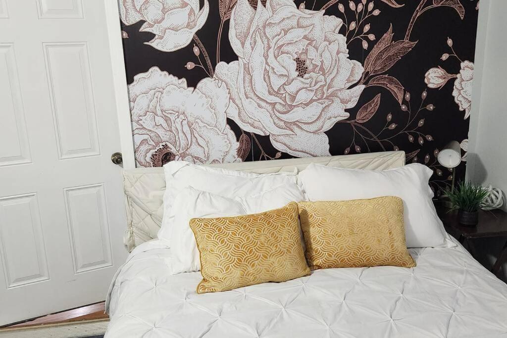 Spacious Cozy 2 Bedroom - Near Ewr/nyc/outlet Mall * Newark