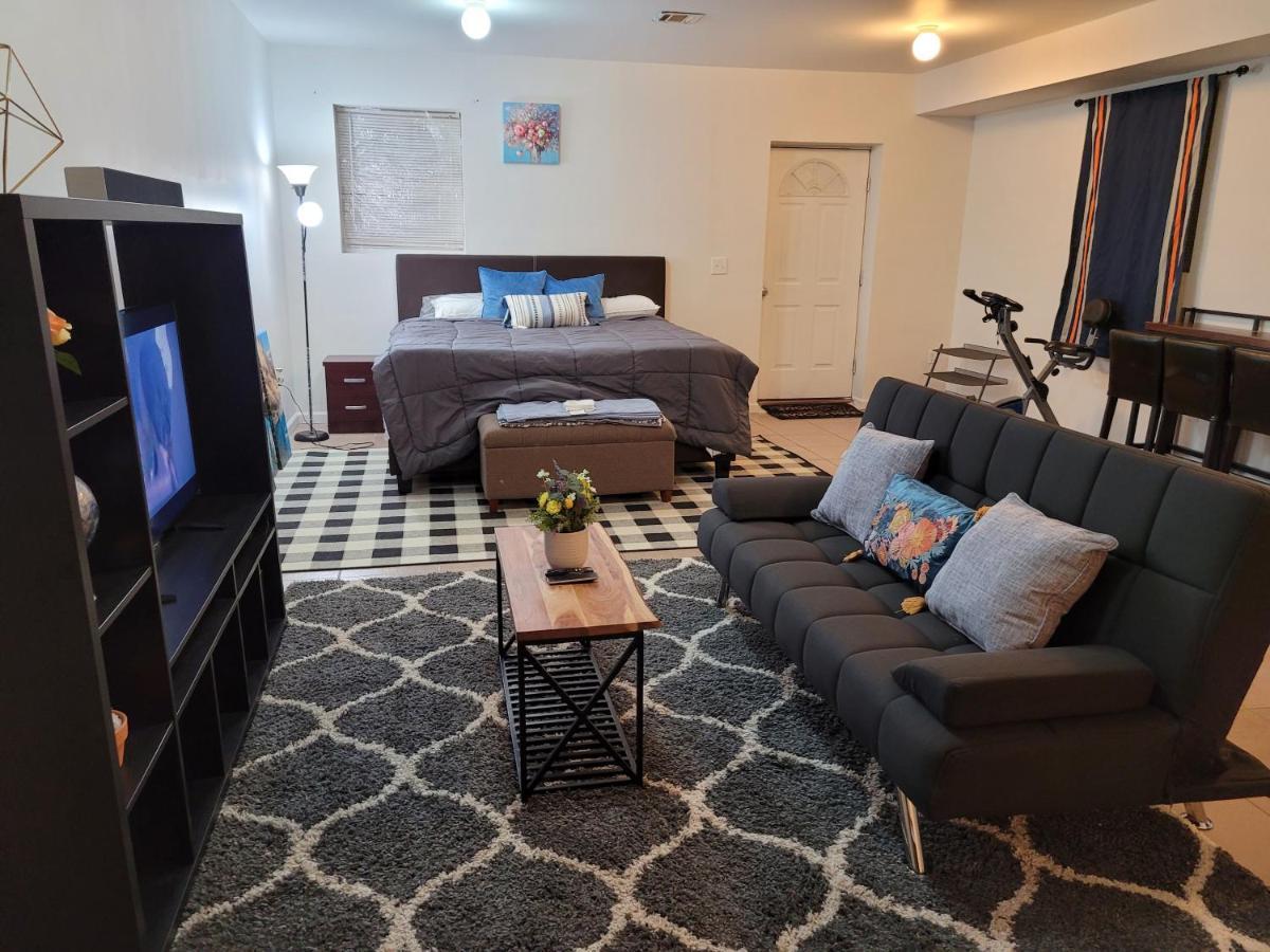 Daphy Open Loft * Newark