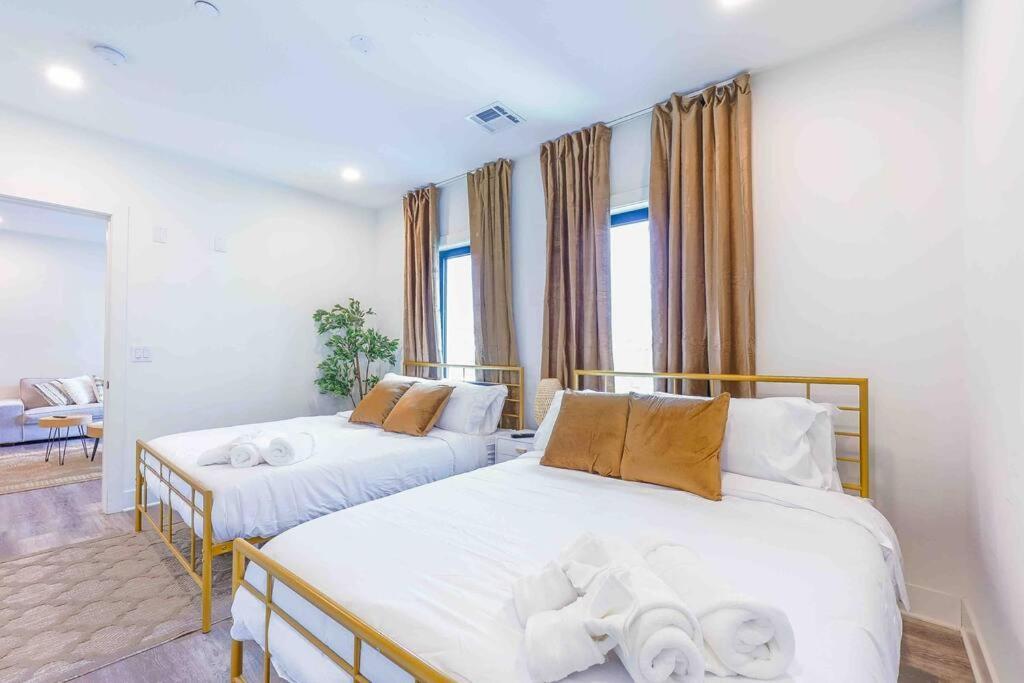 Free Parking 40 Off 2bdr Prudendtial Center Apartment Newark
