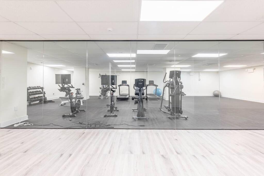 Apartment Free Parking 40 Off 2bdr Prudendtial Center