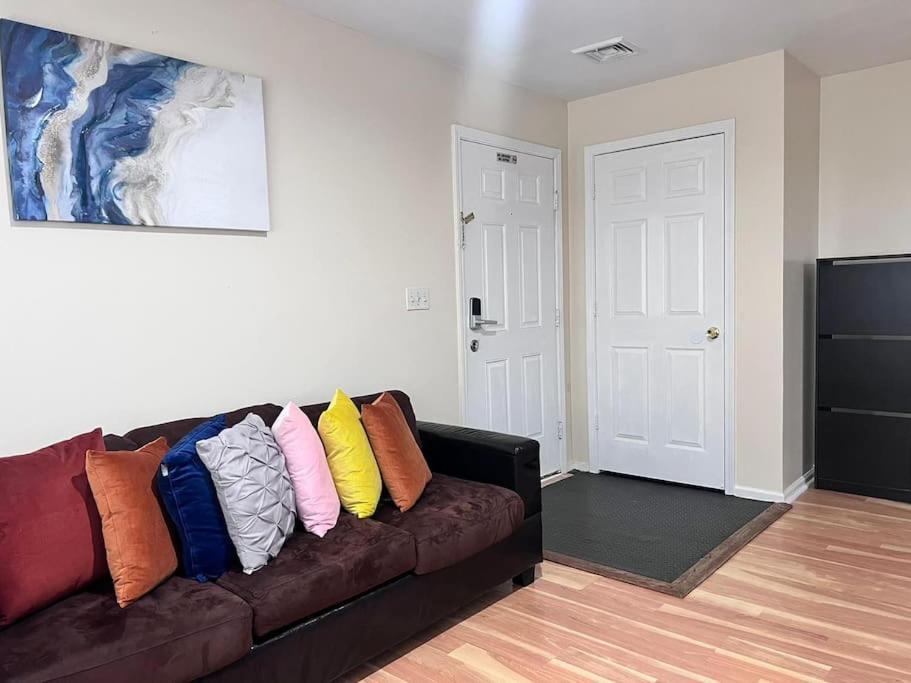 Spacious 2 Bedrooms Near Nyc/ewr Apartamento *