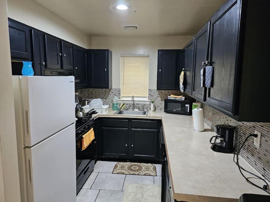 Spacious 2 Bedrooms Near Nyc/ewr *