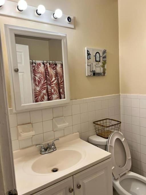 Apartamento Spacious 2 Bedrooms Near Nyc/ewr Newark