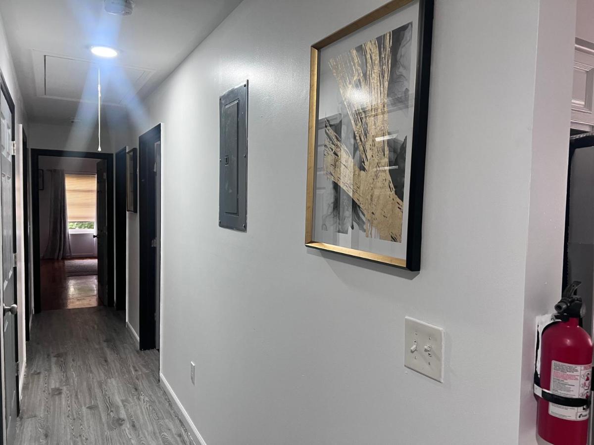Elegant 3 Kings Bedroom Near Downtown Ewr Nyc Airport Apartment
