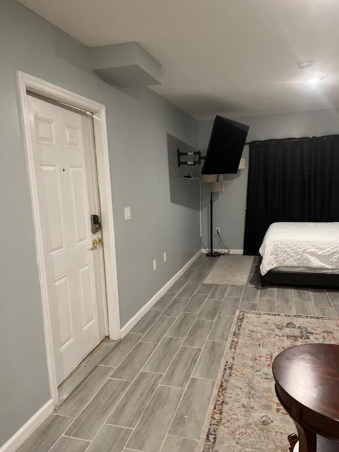 Apartment Cozy Inspired Newark
