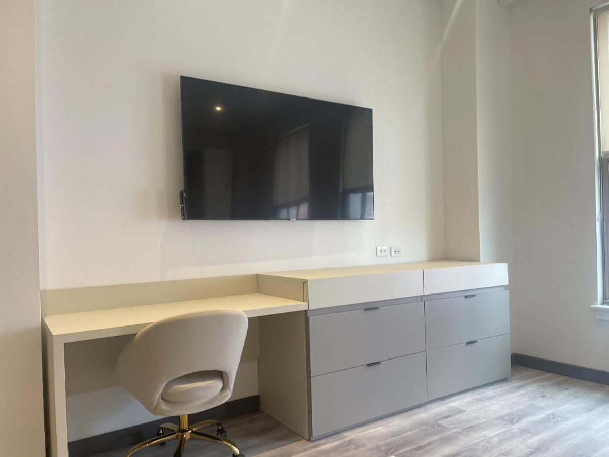 Apartment Weekly Discount! Sleeps 4near Airport&train *