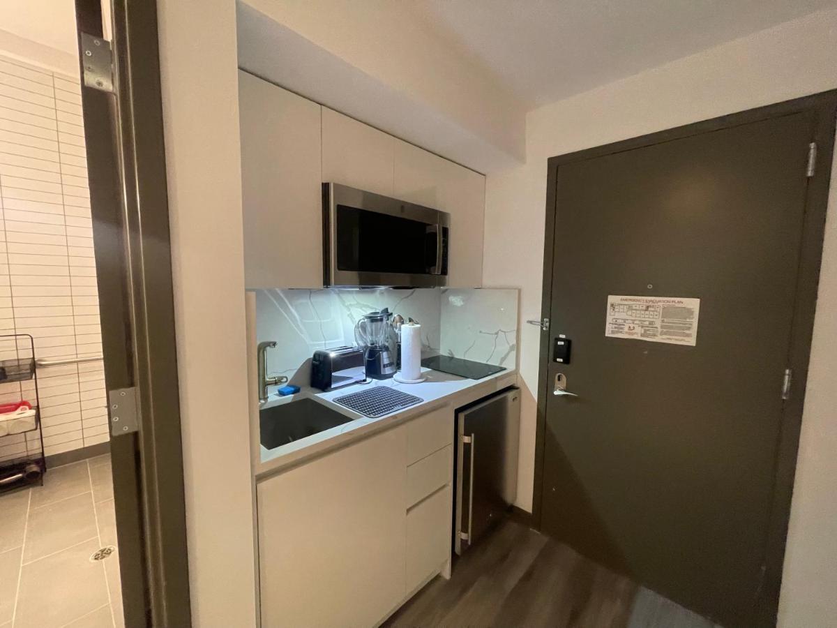 Weekly Discount! Sleeps 4near Airport&train