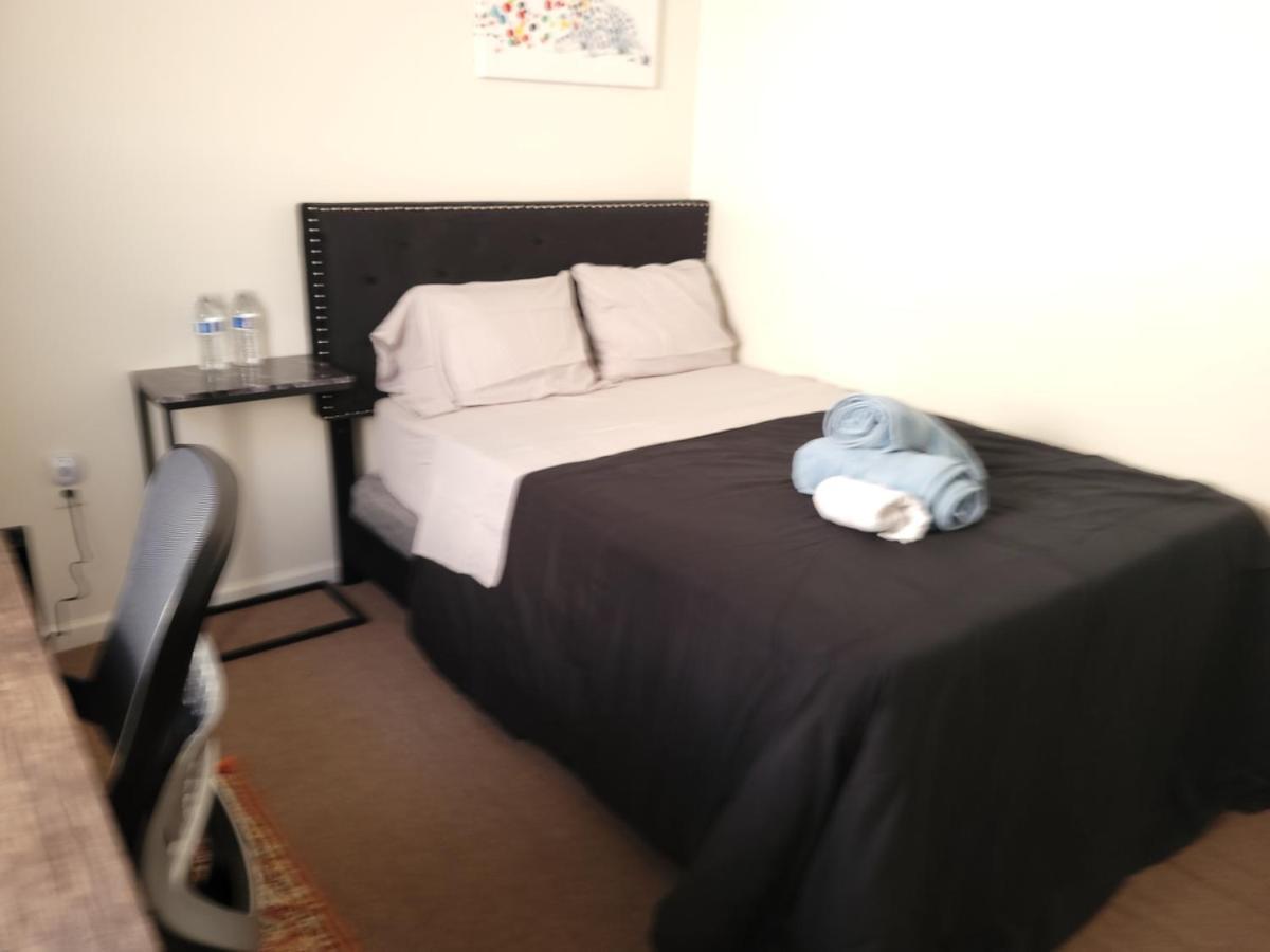 Emerald Guest 2c Bed & Breakfast Newark