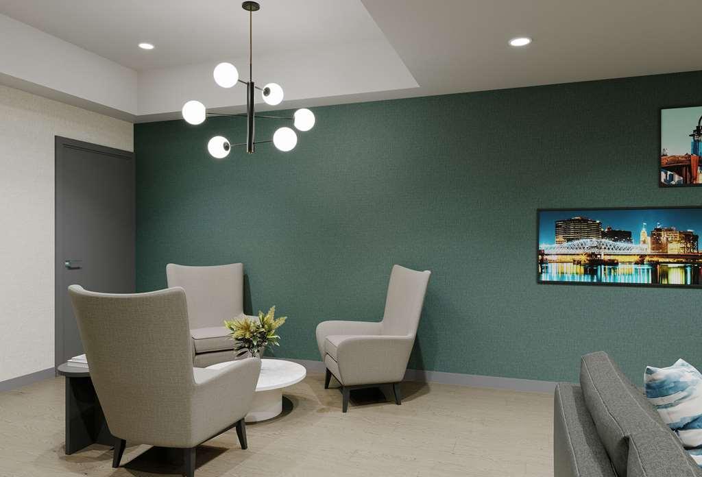 Hotel Comfort & Liberty International Airport