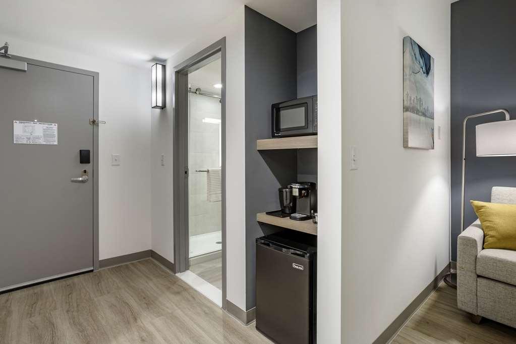 Hotel Comfort & Liberty International Airport *