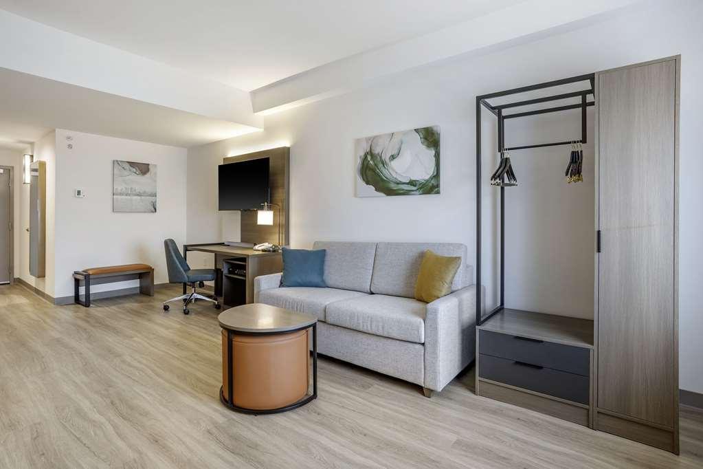 Comfort & Liberty International Airport Hotel *