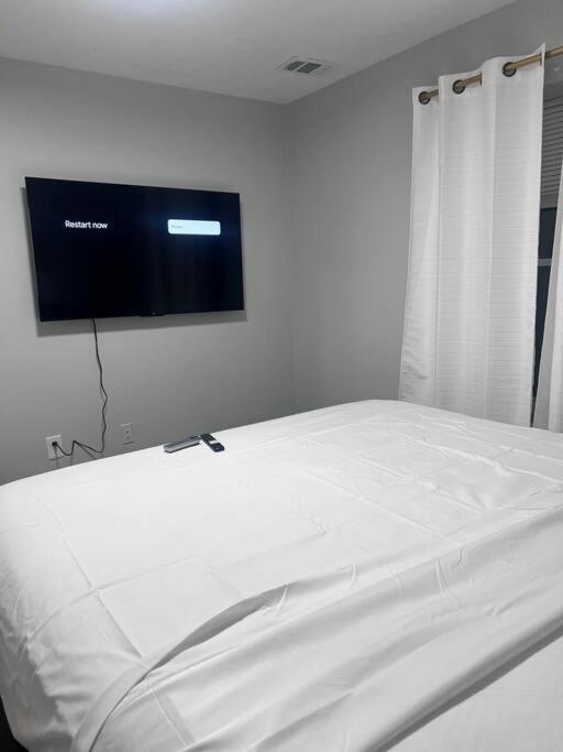 Apartment Urban Oasis 3 Kings Bed 3mins From Ewr-nyc Downtow Newark