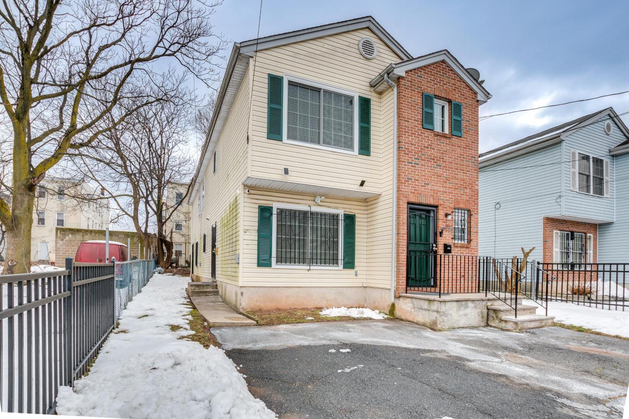 Cozy Getaway About 15 Mi To Manhattan! Newark