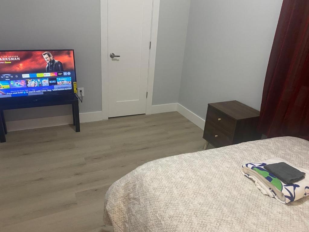 Stylish 8mins To Airport * Newark
